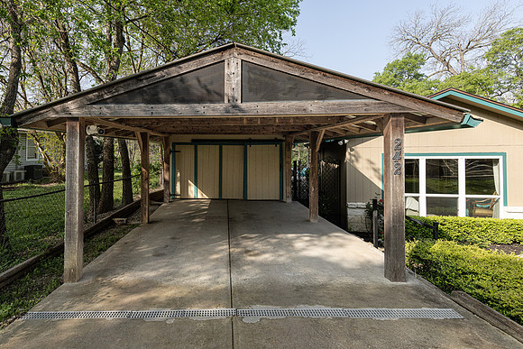 242RosewoodTrl-250331-0958-22690