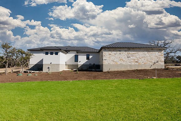 736JohannaRidge-250118-1401-0035-Edit-Edit