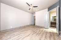 636CarriageHouse78070-251010-1102-26508
