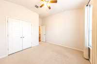 19131GaribaldiWay78259-251101-1030-28475