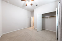 19131GaribaldiWay78259-251101-1034-28488