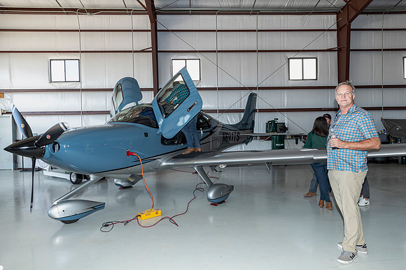 MCSfly-221029-1355-8067