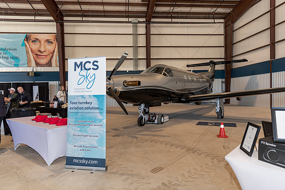 MCSfly-221029-1402-8084