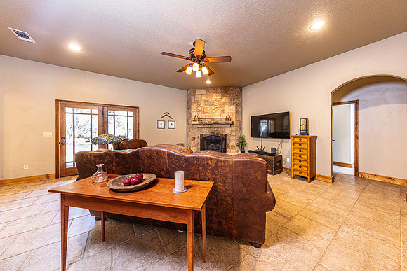 1050Rodalyn-260216-1239-23153
