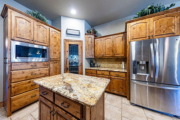1050Rodalyn-260216-1231-23131