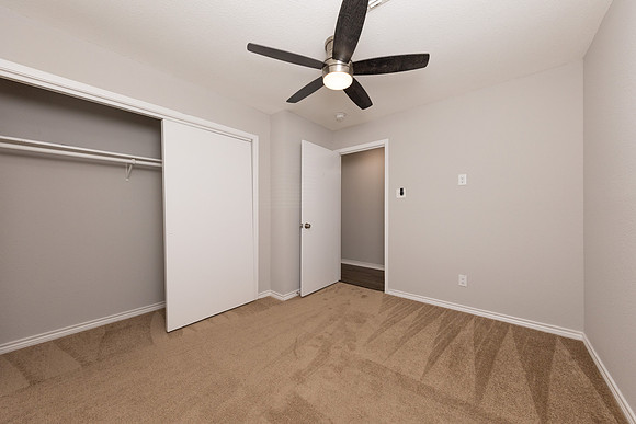 8318GreyKnoll-260217-1154-23472