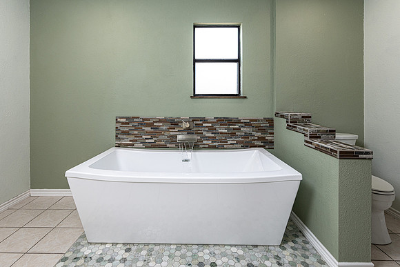 8318GreyKnoll-260217-1230-23544