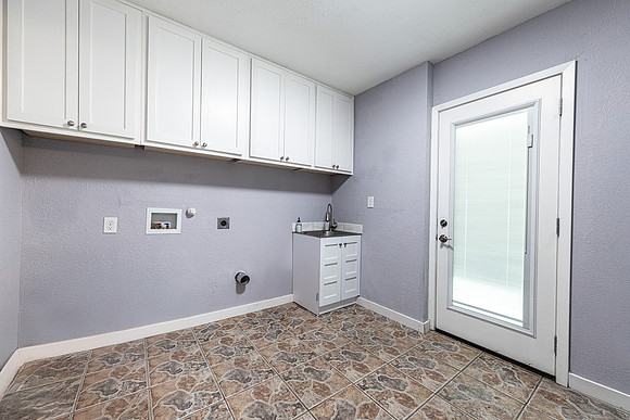 8318GreyKnoll-260217-1236-23562-Edit