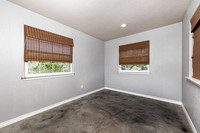 7046Devonshire78070-260313-1445-26094