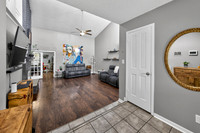 13830BrookHollow78232-260314-1032-26204