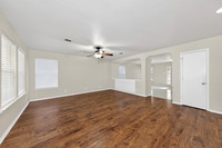 153SpringtreePkwy78108-260317-1030-26452