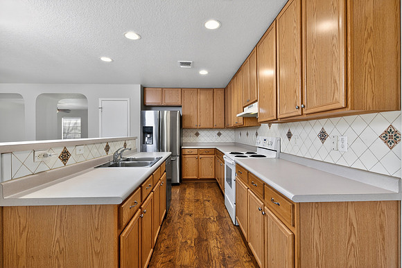 153SpringtreePkwy78108-260317-1035-26465