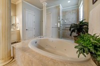 635RiverWay-221008-1237-5565