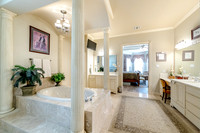 635RiverWay-221008-1231-5543