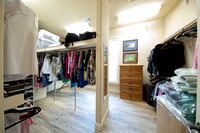 635RiverWay-221008-1239-5578