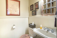635RiverWay-221008-1248-5601