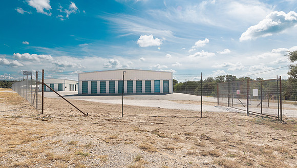 MedinaLakeMiniStorage-260917-1109-20713