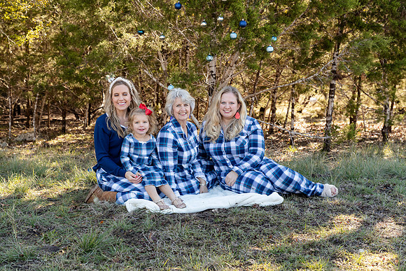 Stripling-221126-1129-8247
