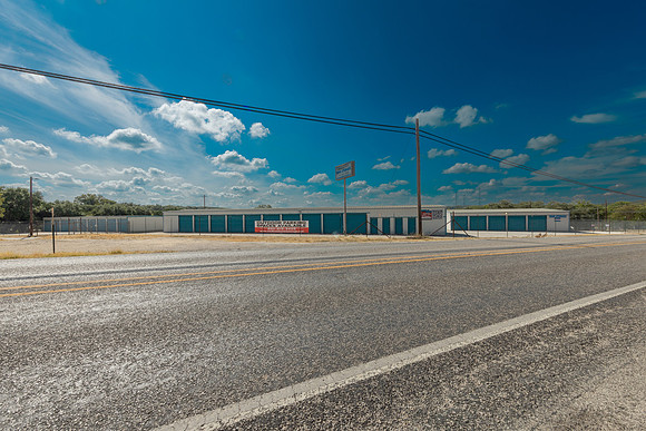 MedinaLakeMiniStorage-260917-1107-20707
