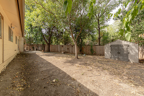 4215SpotswoodTrail-230821-1103-5264
