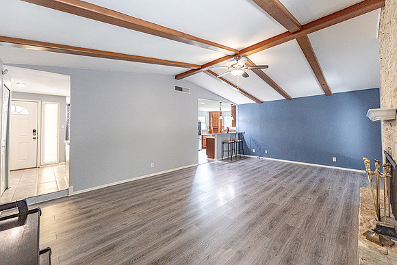 4215SpotswoodTrail-230821-1128-5282