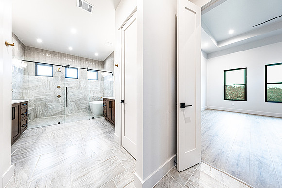 736JohannaRidge-250204-0845-0771