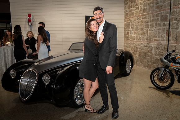 RobAndLauren-220122-2047-9839