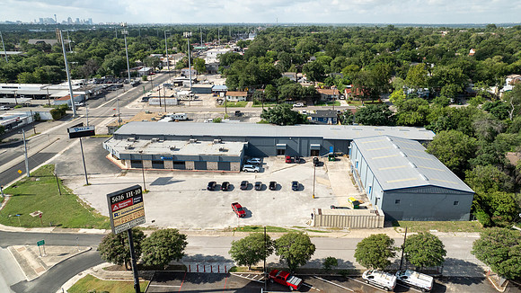 2111WestAvenue-250711-0938-0033