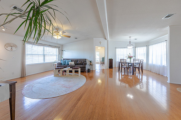 1257hiddenvalley-240820-1010-7935