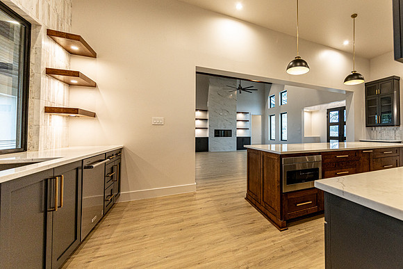 736JohannaRidge-250204-0832-0701