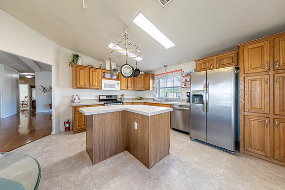 1257hiddenvalley-240820-1012-7964
