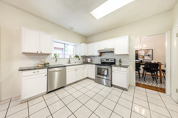 15074PrestonHollow-250620-1107-28119