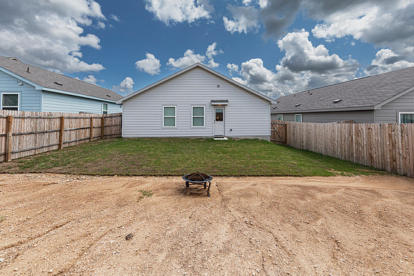 1072ShutterWay-240724-1147-0120