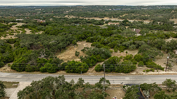 204CountryMeadow-241206-1402-0892