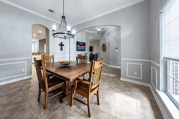 4807WestLakeOaks78251-250712-1031-29284
