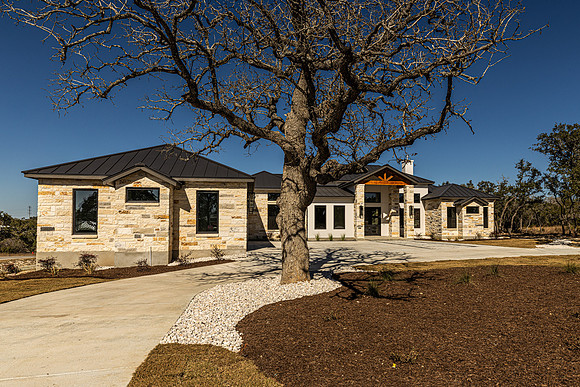 736JohannaRidge-250118-1333-0105