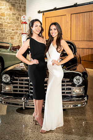 RobAndLauren-220122-2238-0031