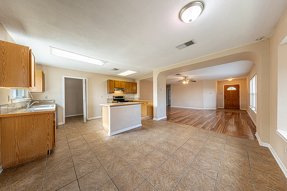 8022CherryGlade-250423-1021-24362-HDR