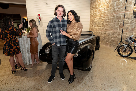 RobAndLauren-220122-2212-9971