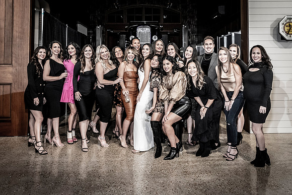 RobAndLauren-220122-2248-0039-2
