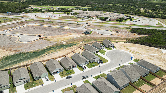 1072ShutterWay-240724-1238-0957