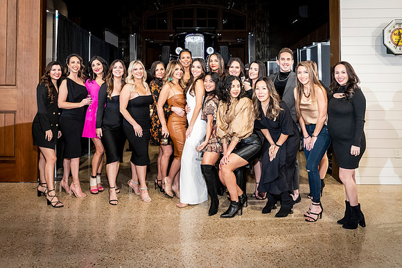 RobAndLauren-220122-2248-0037
