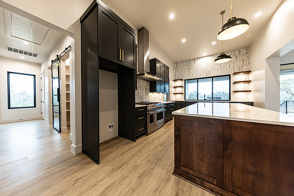 736JohannaRidge-250204-0837-0731