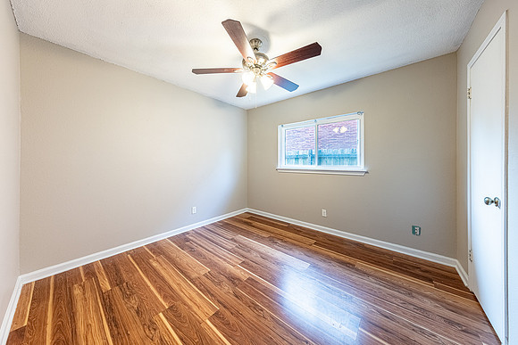 8022CherryGlade-250423-1032-24433-HDR