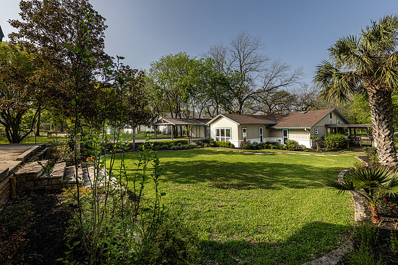 242RosewoodTrl-250331-0952-22679